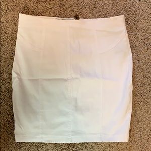 Large white pencil skirt with zipper